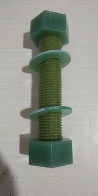 Résistance au vieillissement FRP boulons à tête hexagonale fil métrique surface lisse